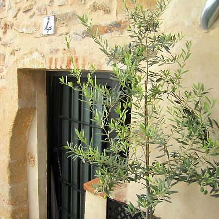La Casina De Piedra Encanto - Parte Antigua De Caces Buitenkant foto