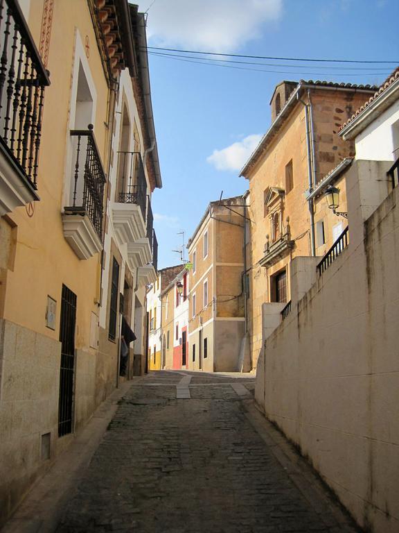La Casina De Piedra Encanto - Parte Antigua De Caces Kamer foto