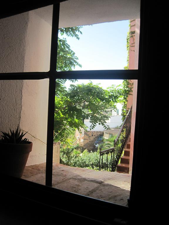 La Casina De Piedra Encanto - Parte Antigua De Caces Buitenkant foto
